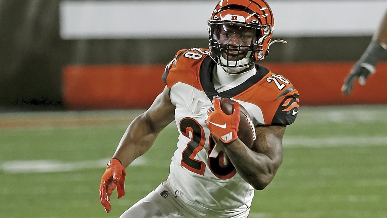 Bengals injury report led by Joe Mixon to injured reserve