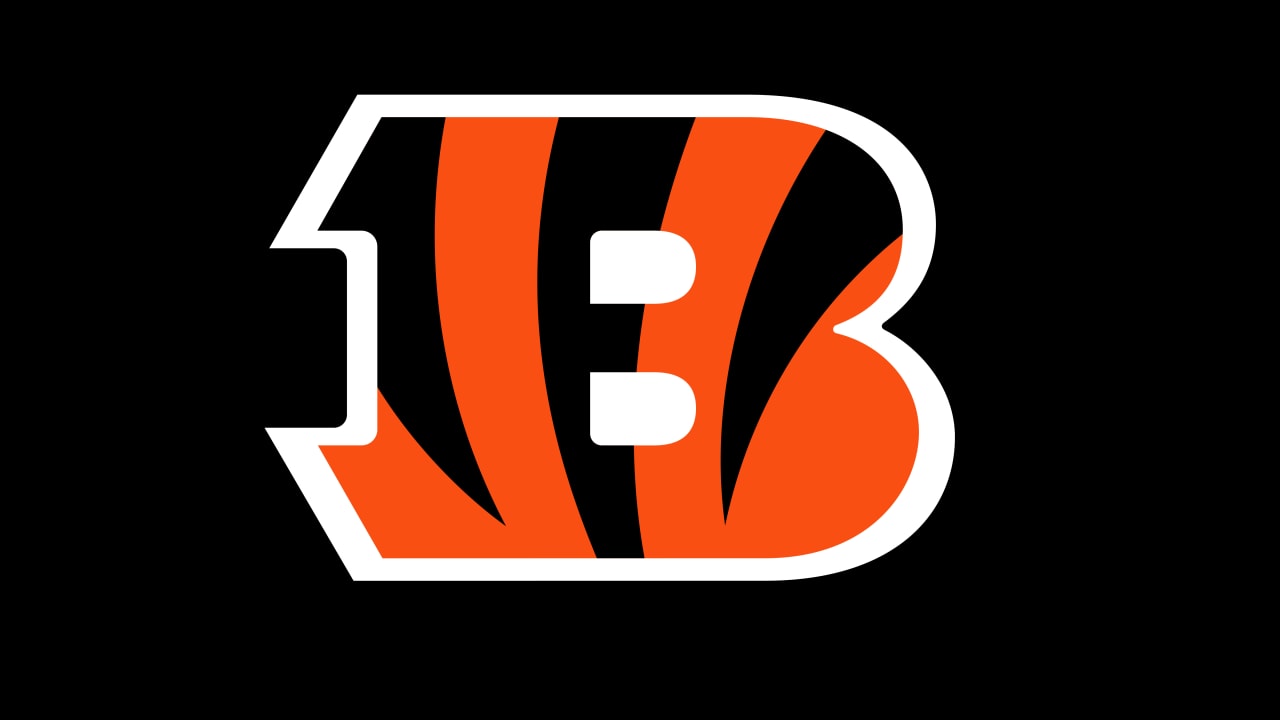 Bengals Signs!