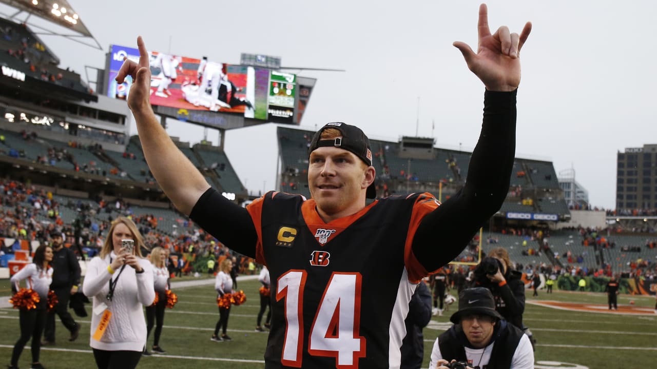 Andy Dalton Salutes The Fans