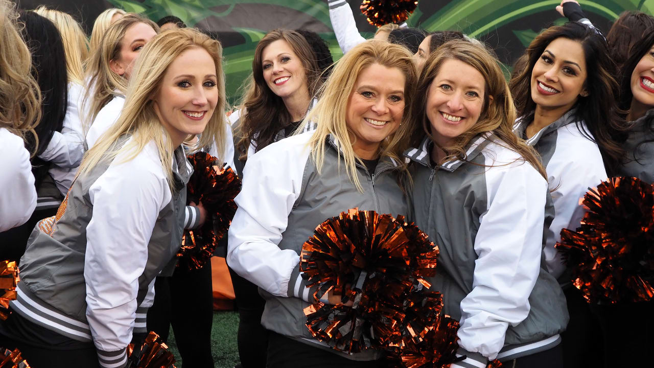 Ben-Gals Cheerleaders Photos  Cincinnati Bengals –