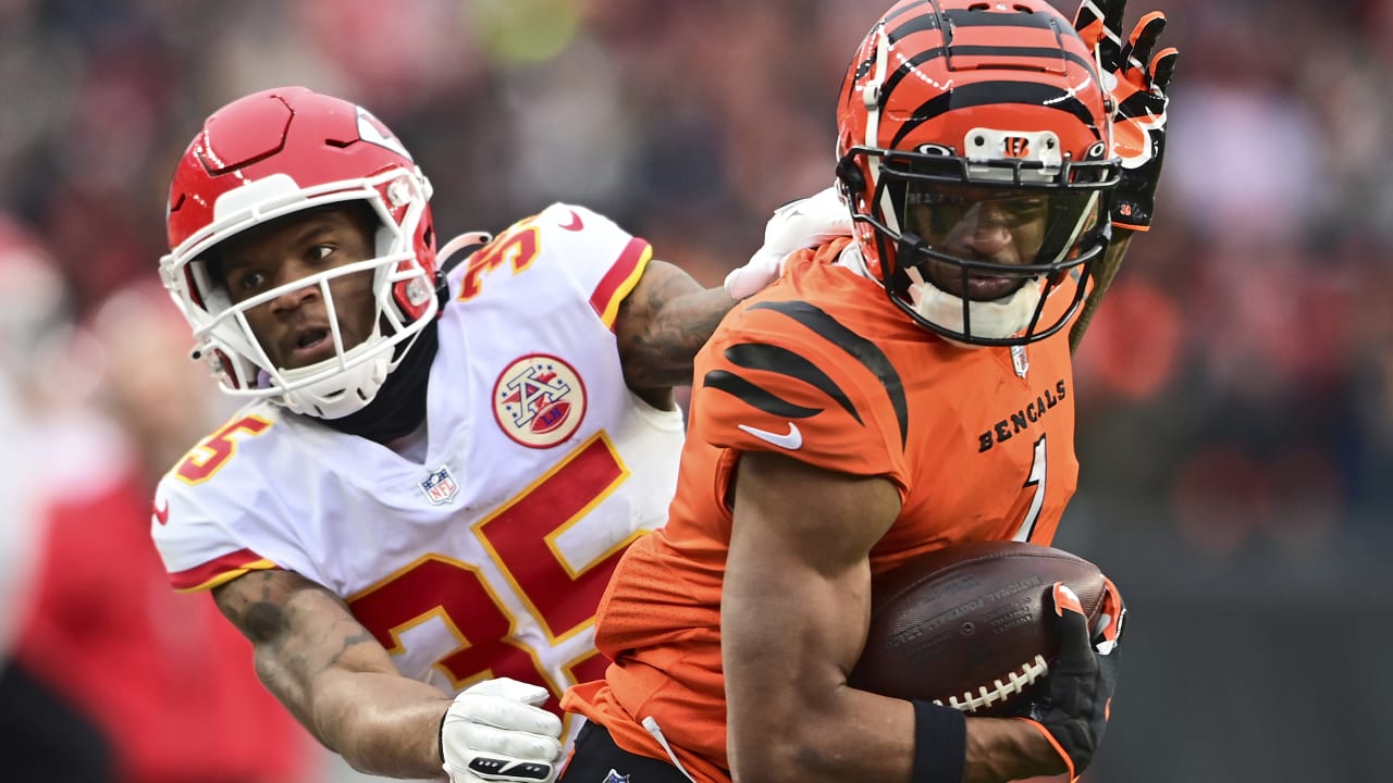 Bengals WR Ja'Marr Chase hauls in 69-yard deep ball vs Chiefs for third TD  of the day - ESPN
