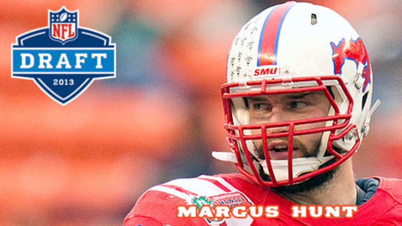 The Chicago Bears sign Estonian Margus Hunt to their practice squad