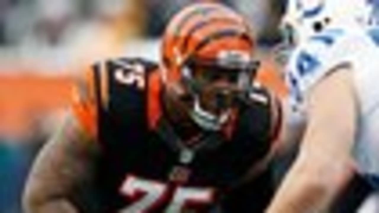 Promise kept: Tom Brady send Bengals' Joe Mixon signed jersey