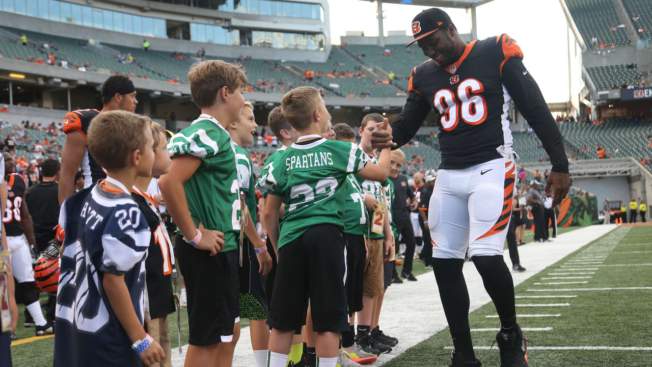 Bengals Players Thrill Hosting Youth Football Camps