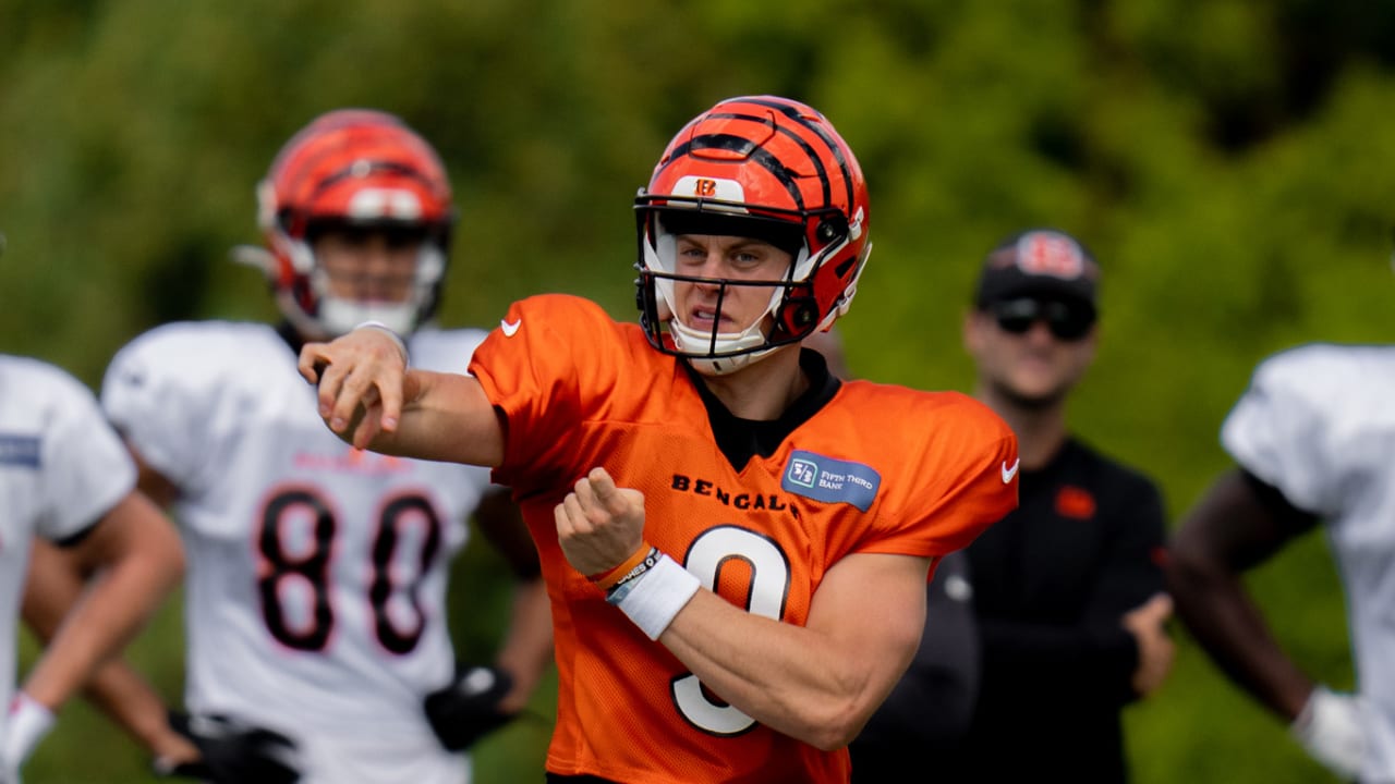 Quick Hits: Bengals Taking It Day-To-Day With Burrow; Ja'Marr Knows The Grind - Vimarsana News