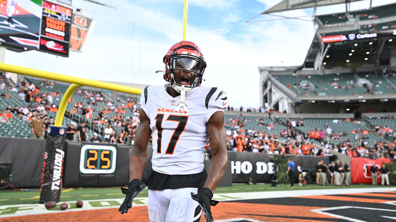 Cincinnati Bengals wide receiver Kwamie Lassiter II (18) during an NFL  preseason football game against the