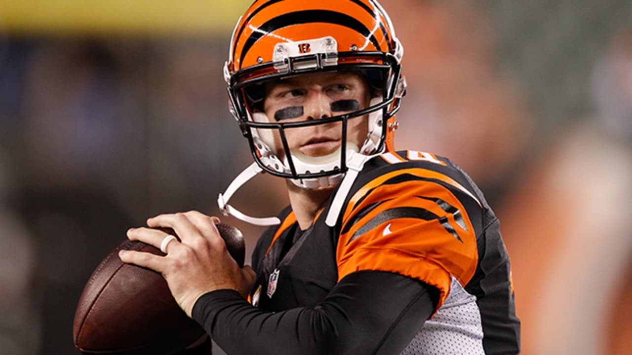 Former Bengals QB AJ McCarron suffers collarbone fracture for Bills