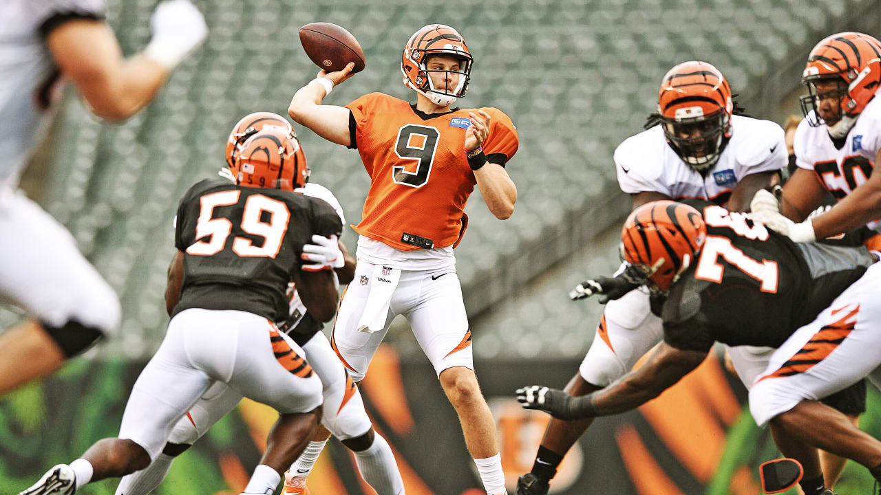 Both offense and defense show progress during the Bengals intrasquad  scrimmage