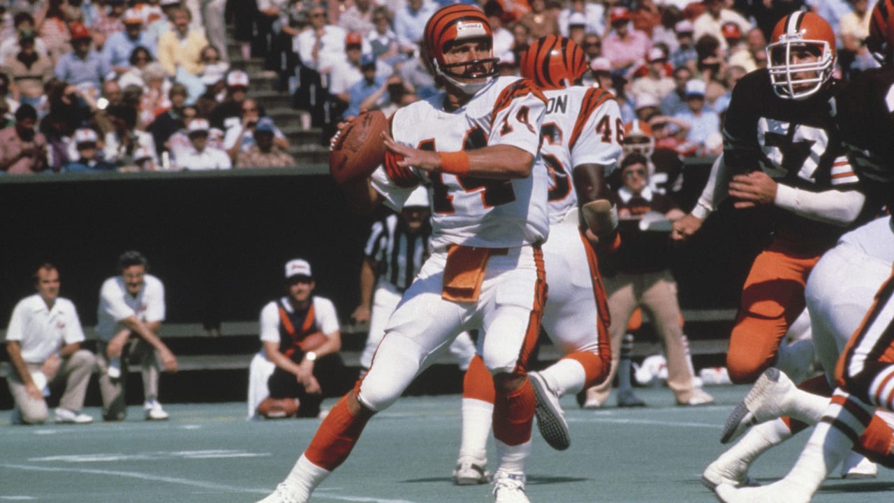 Ken Anderson chosen as Pro Football Hall of Fame senior finalist again