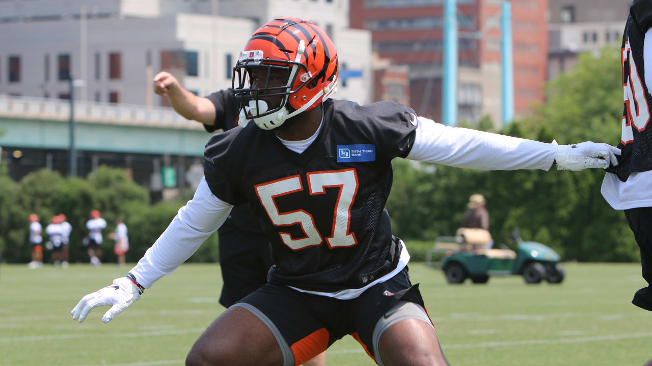 Bengals sign free agent DE Kerry Wynn