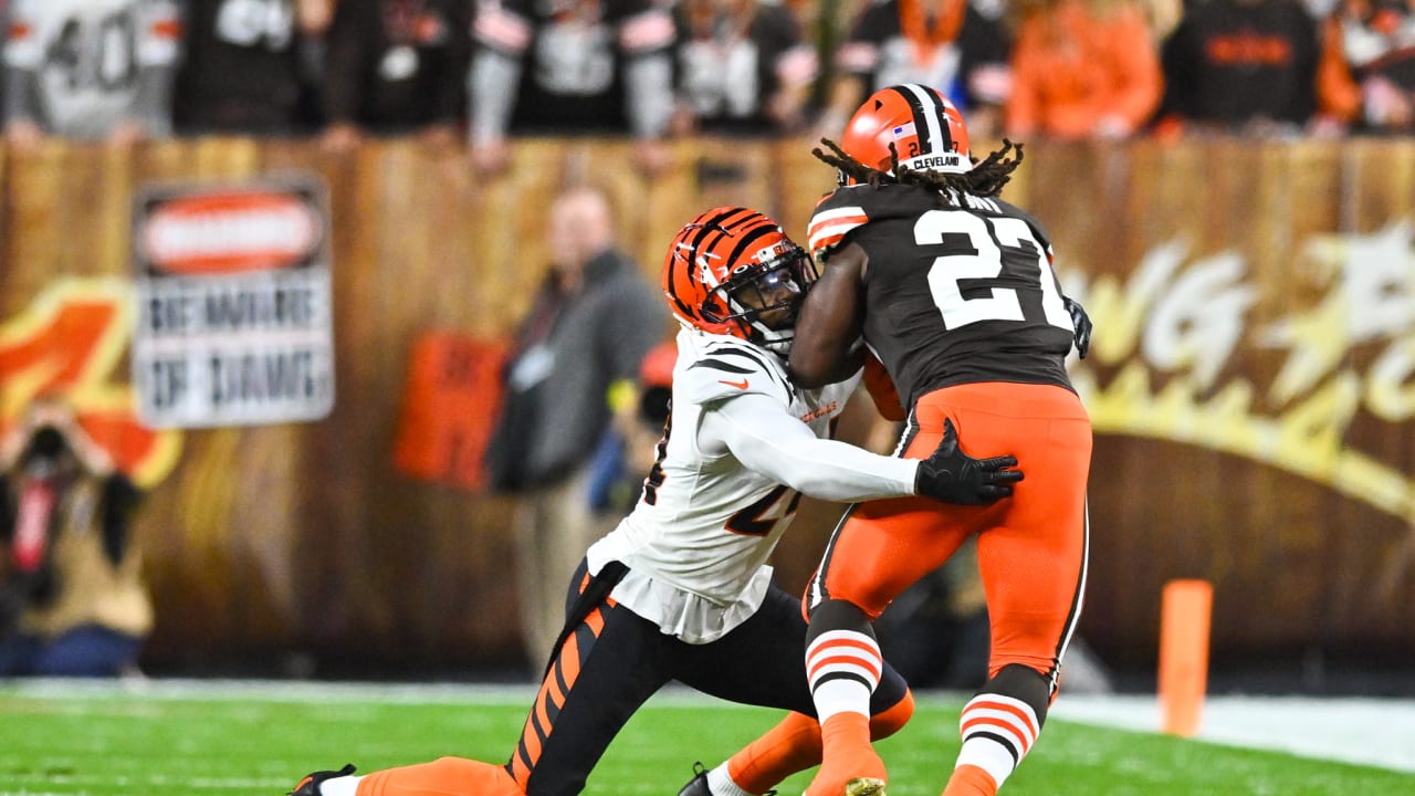 Bengals' Top Two Draft Picks Hill And Taylor-Britt On Deck With