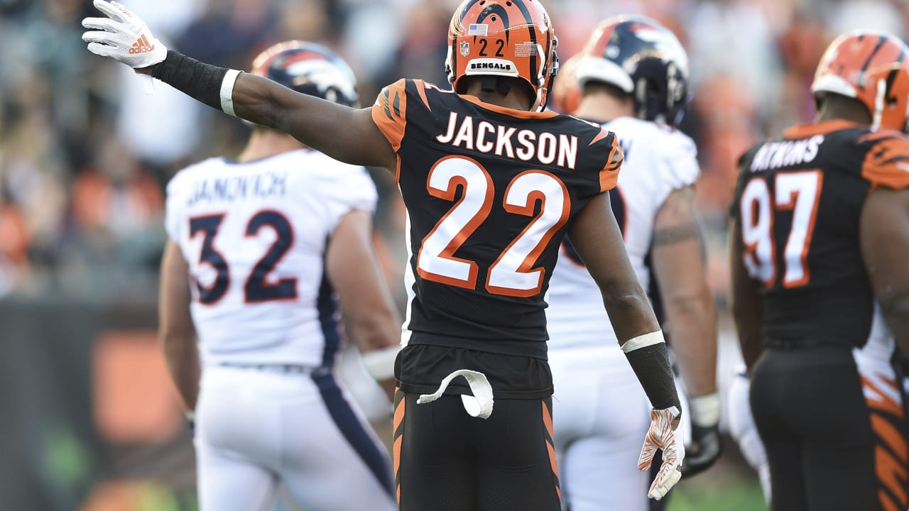 Hobson's Choice Pointing To a New Dey