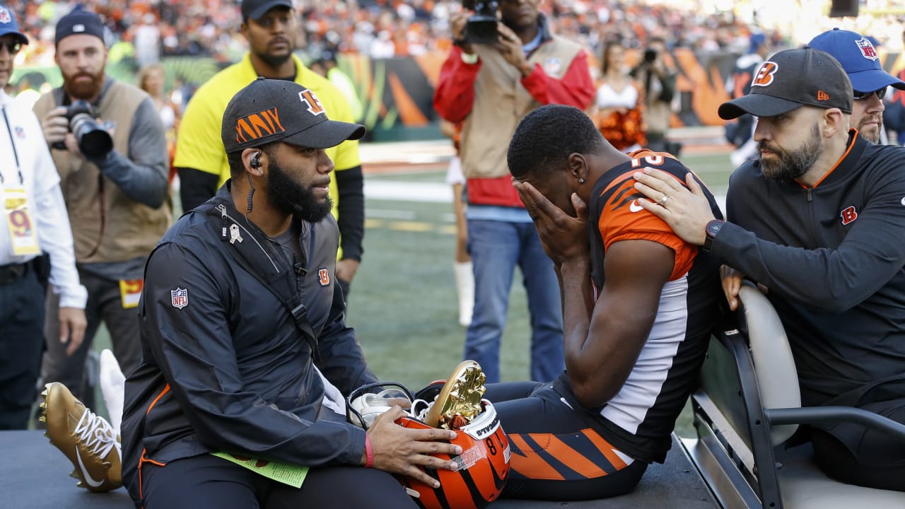 Zac Taylor owns botched 2-point conversion in Bengals' loss to Chargers -  Cincy Jungle