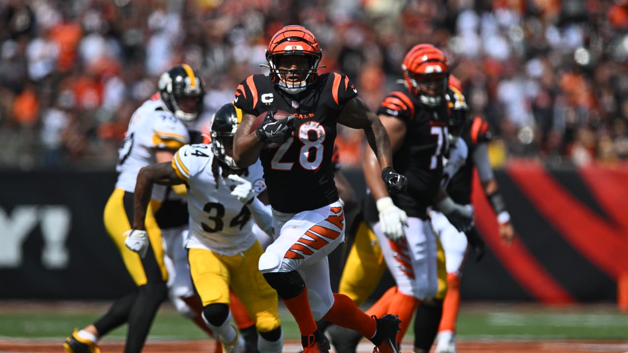 Bengals' Joe Mixon rips NFL for 'disrespectful' playoff decision