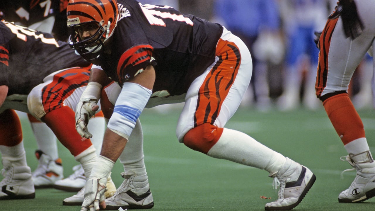 Bengals legend and Hall of Fame offensive tackle Anthony Muñoz has
