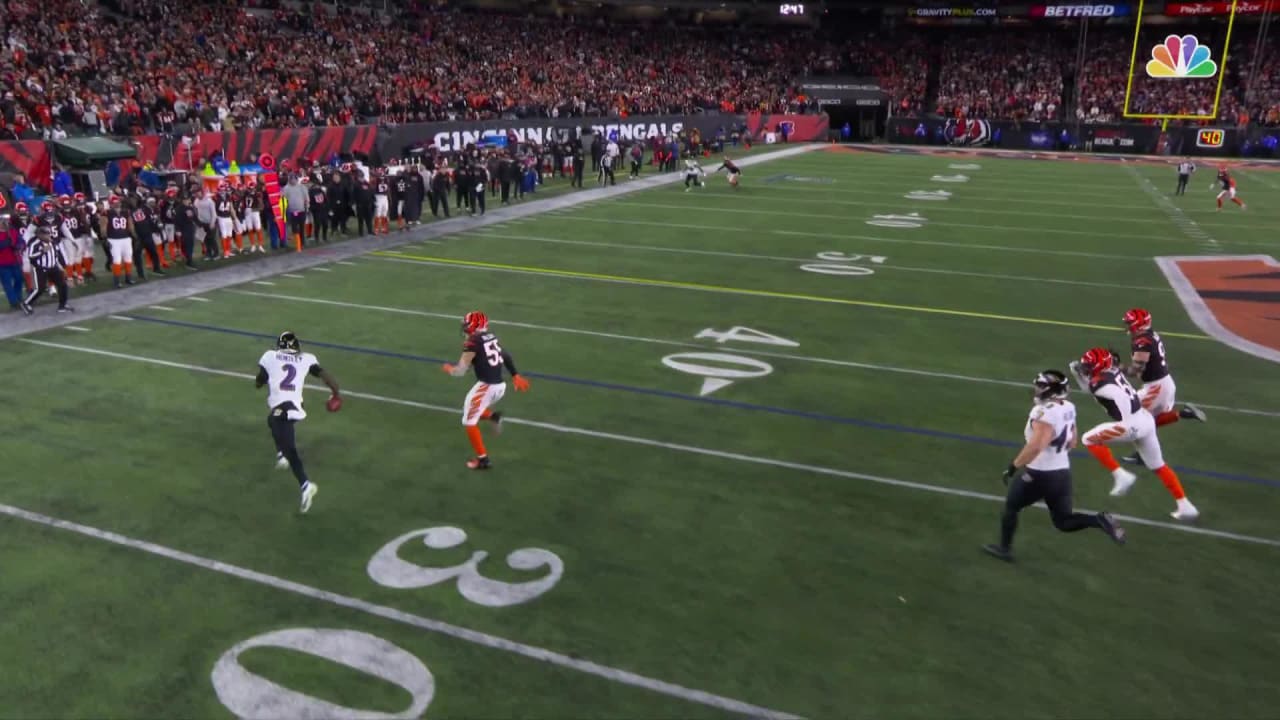 Cincinnati Bengals linebacker Logan Wilson (55) runs for the play during an  NFL wild-card football game against the Baltimore Ravens on Sunday, Jan.  15, 2023, in Cincinnati. (AP Photo/Emilee Chinn Stock Photo 