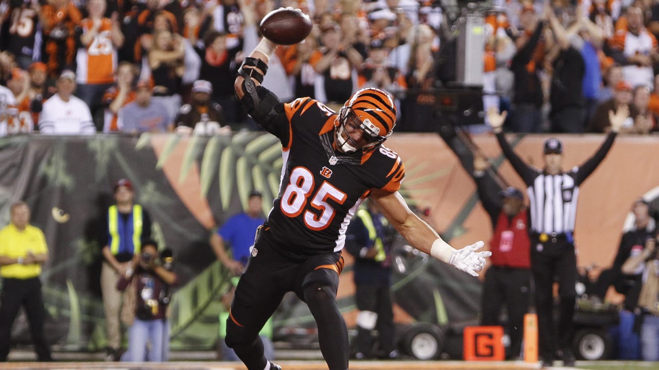 Tyler Eifert says betting Bengals +2200 to win Super Bowl is a steal