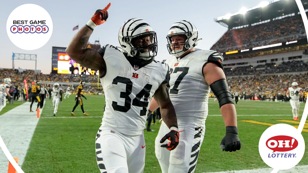 Photos: Bengals Beat the Steelers at Acrisure Stadium