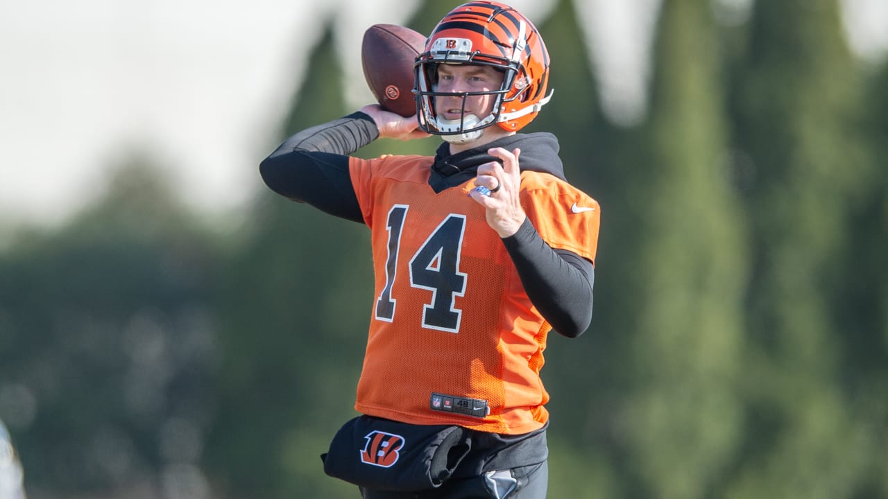 Hobson's Choice Issues And Answers