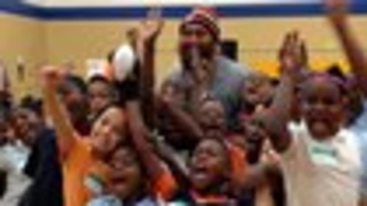 Bengals host pep rally at Woodlawn Elementary