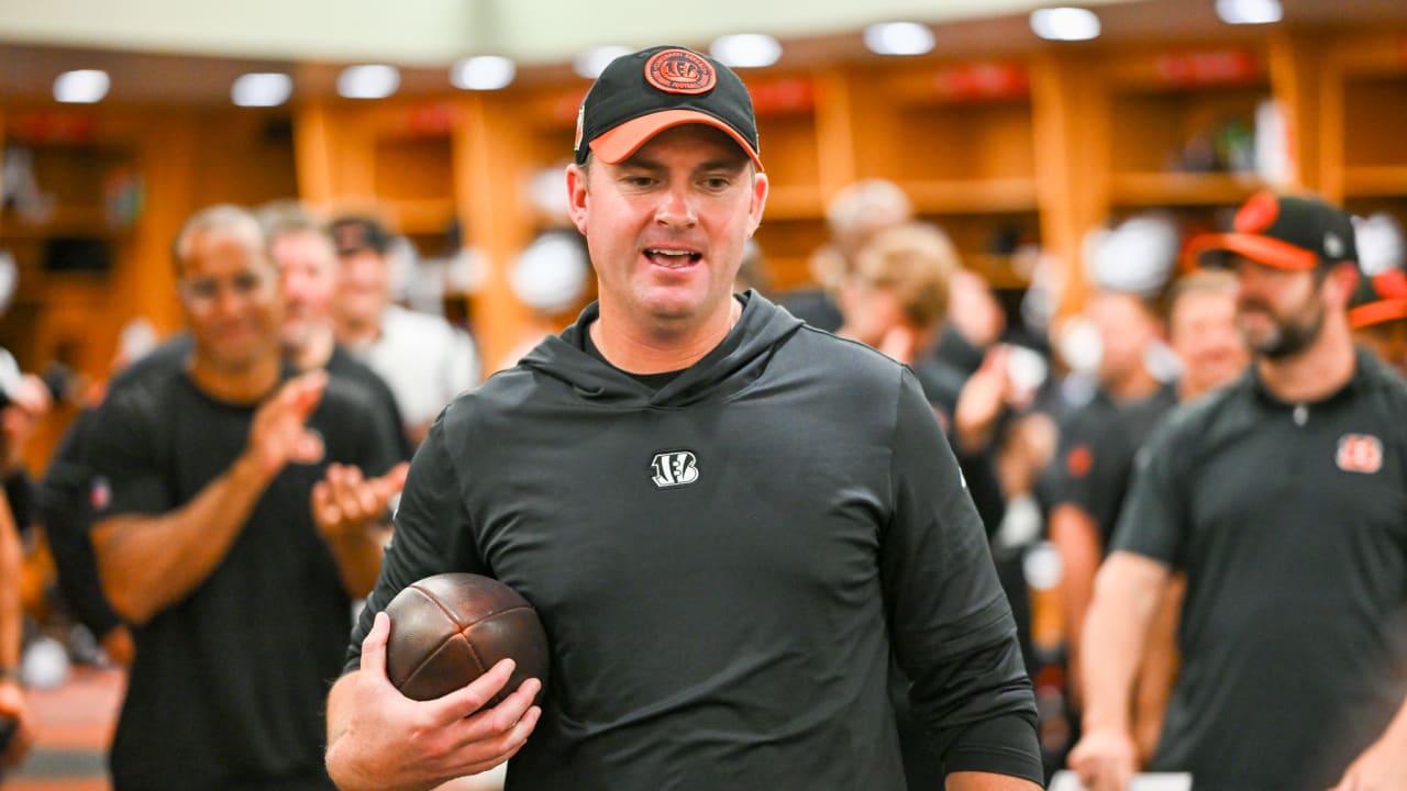 Bengals: Zac Taylor vocal on Joe Burrow's toughness vs. Rams despite injury