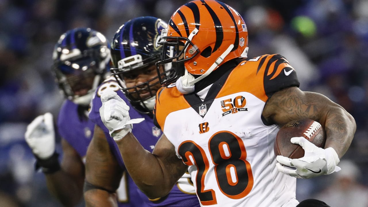 Ravens vs. Bengals on SNF! LIVE Scoreboard! Join the Conversation