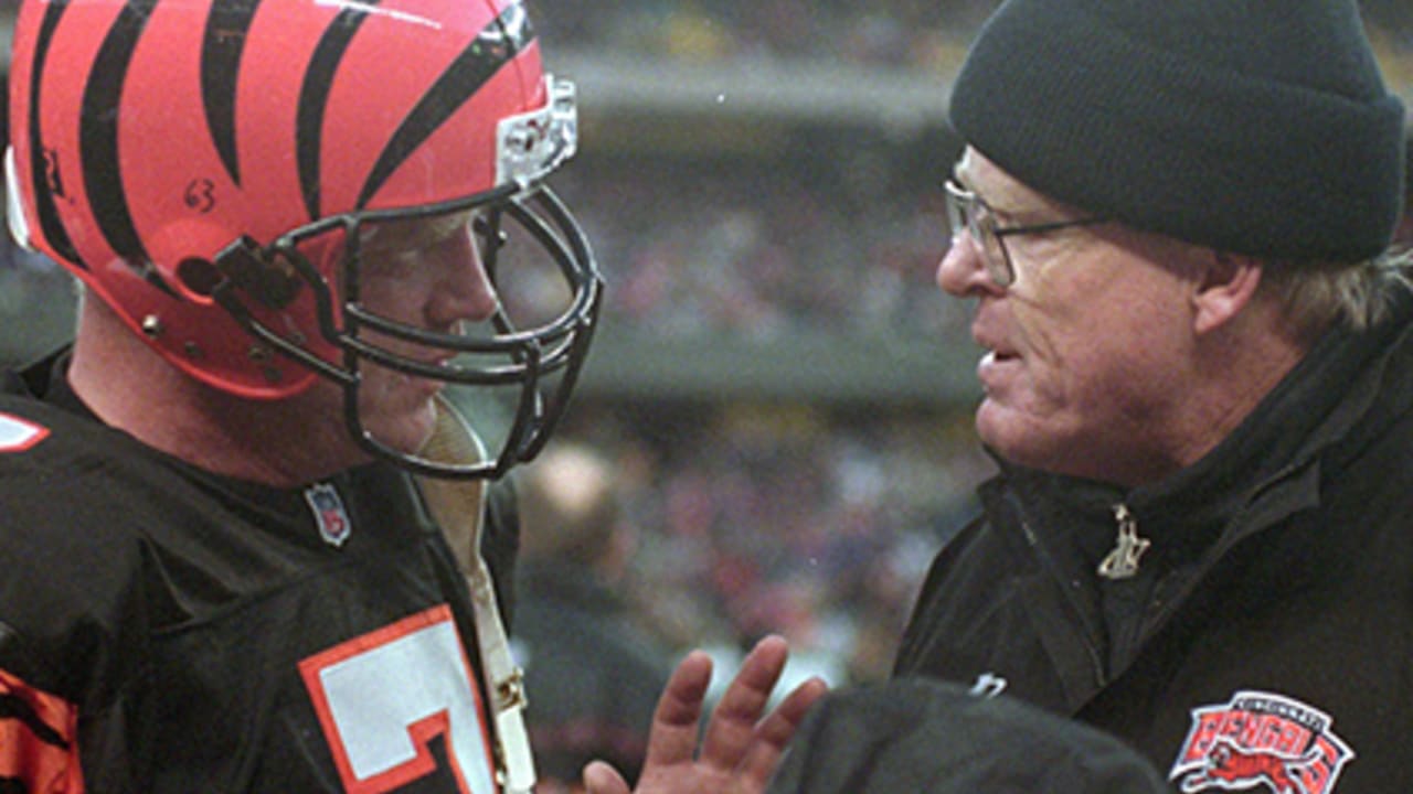 Cincinnati Bengals Flashback: Boomer Esiason's unforgettable '97 return