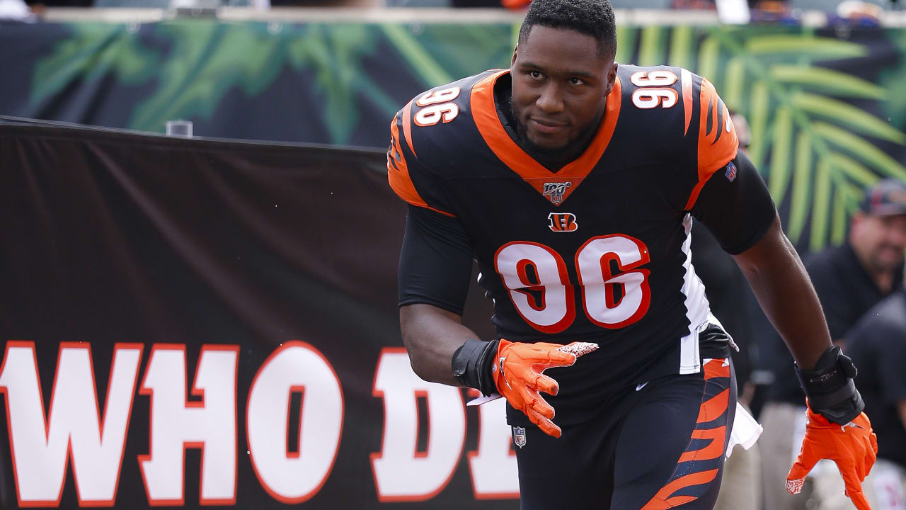 Bengals De Carlos Dunlap Today Was Named Afc Defensive