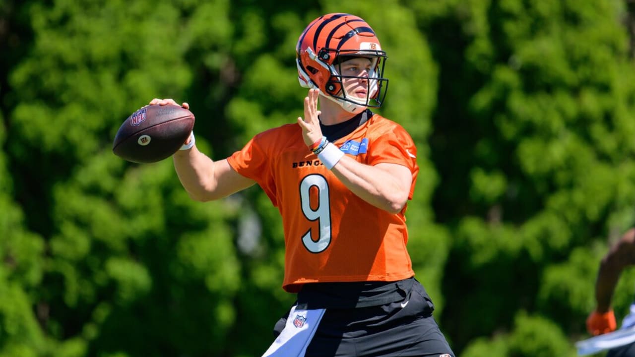 Bengals QB Joe Burrow sports Ja'Marr Chase throwback jersey ahead of  Bengals vs. Saints 