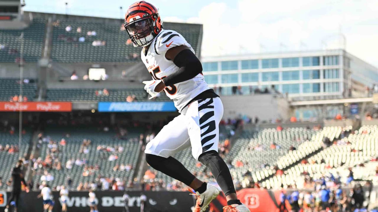 Quick Hits: Bengals Concerned For Awuzie; Another Early Pick Dooms