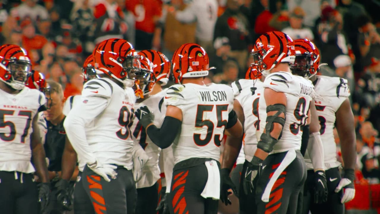 Anatomy Of A Bengals Miracle: Game-Changing Play By Logan Wilson and Sam  Hubbard Was Just Part of Story - CLNS Media