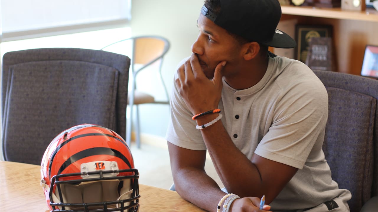 Cincinnati Bengals Wide Receiver Tyler Boyd on Key to 0-2 Climb: 'Just  Staying Together' - Sports Illustrated Cincinnati Bengals News, Analysis  and More