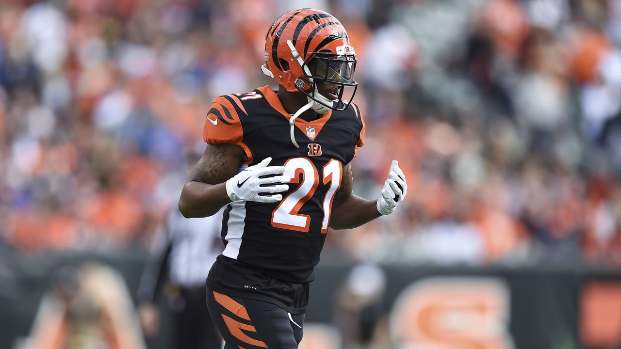 Darqueze Dennard re-signs with Cincinnati Bengals