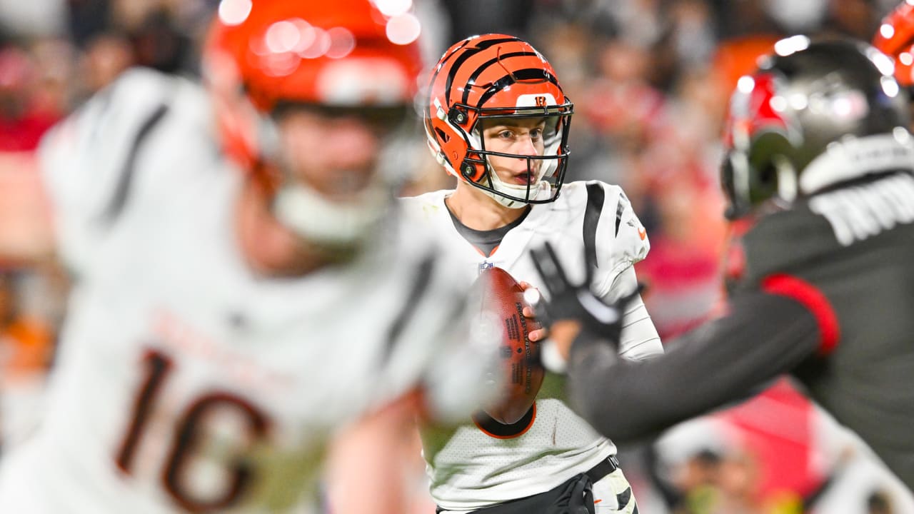 Burrow throws for 4 TDs, Bengals rally past Buccaneers 34-23