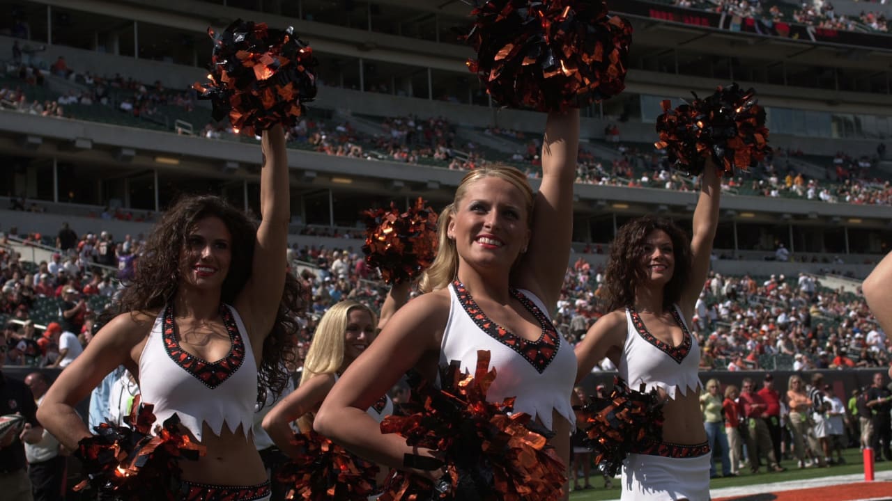 Photo Gallery BenGal Cheerleaders Throwback