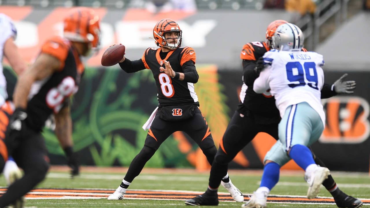 Dallas Cowboys smother Cincinnati Bengals in Andy Dalton's return