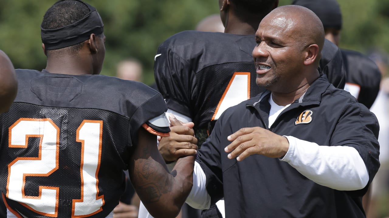 Hue Returns To Bengals Coaching Staff
