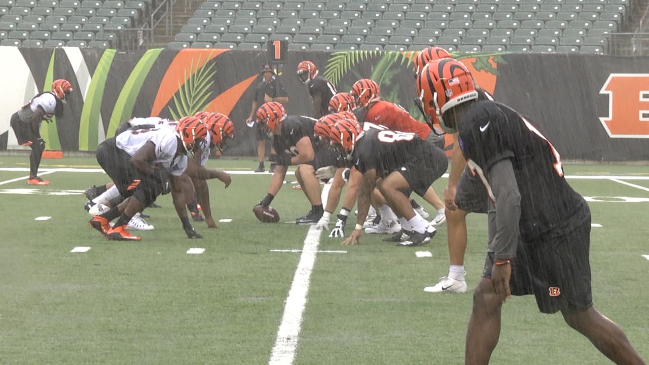 Bengals Camp: Chase admits to some rust from year off; Spain likes guard  competition