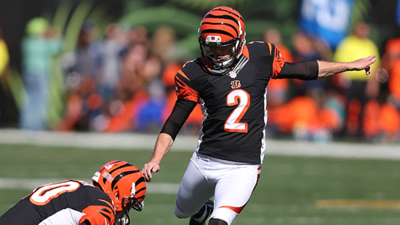 Bengals: Mike Nugent also kicked at game in '82