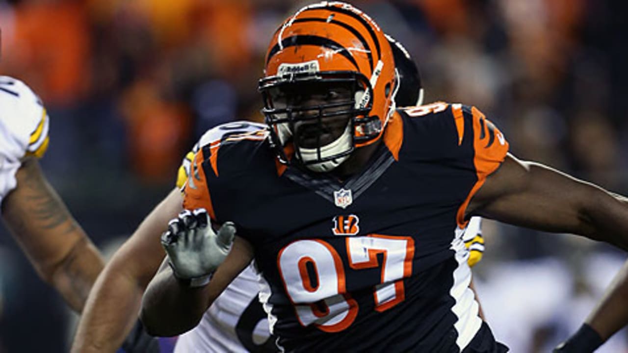 Issues aside, you want Vontaze Burfict and Adam Jones on your team - Cincy  Jungle