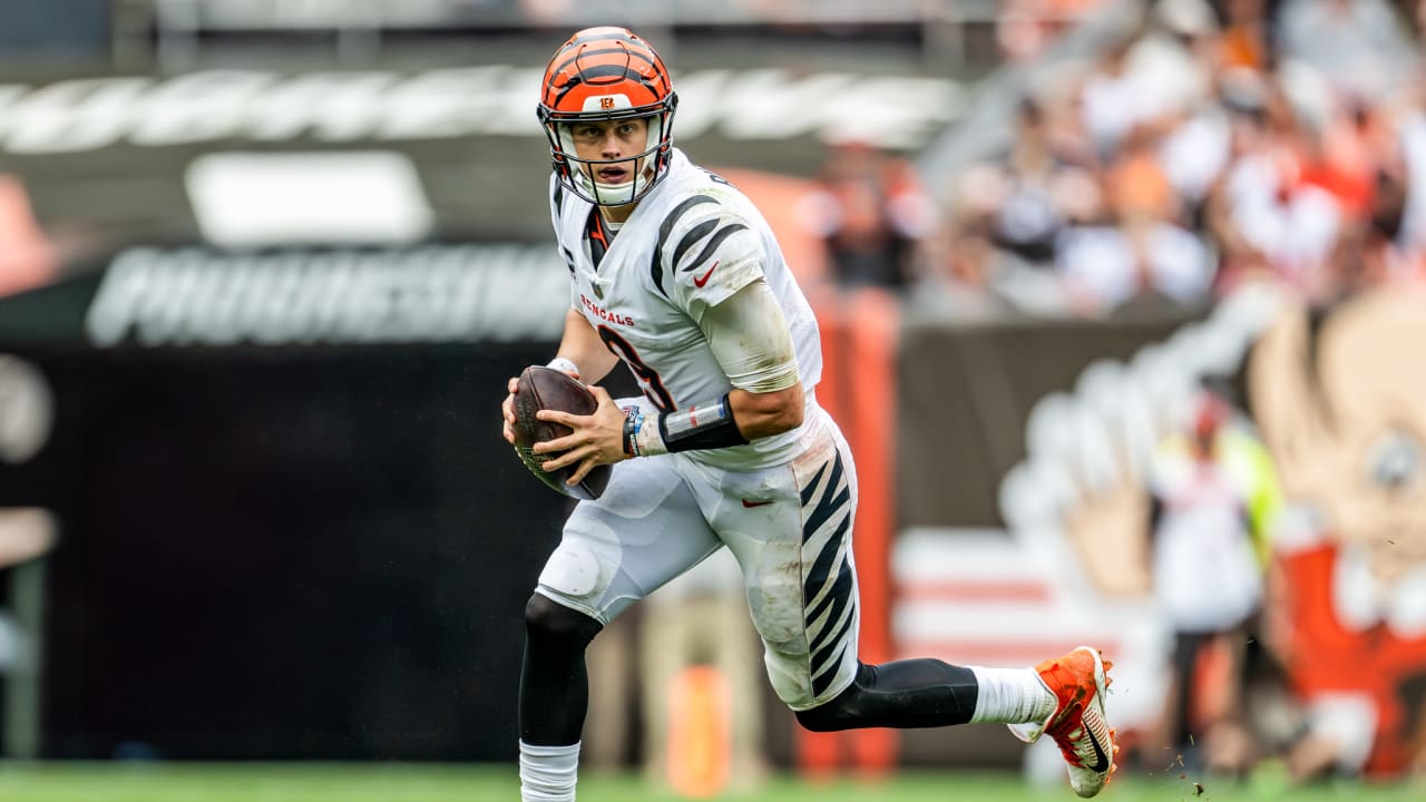 Quick Hits: Joe Burrow Returns From Bye On The Run; Healthy Bengals Offense  Gets Good Sign With Limited Orlando Brown Jr.