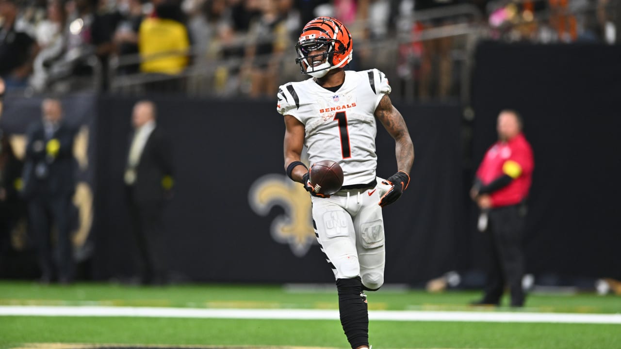 Burrow and Chase Strike Again in Big Easy, Lead Bengals to 30-26