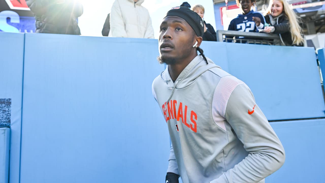 Pregame Notebook: Bengals Face Titans Without Chase, Mixon As Winds Swirl