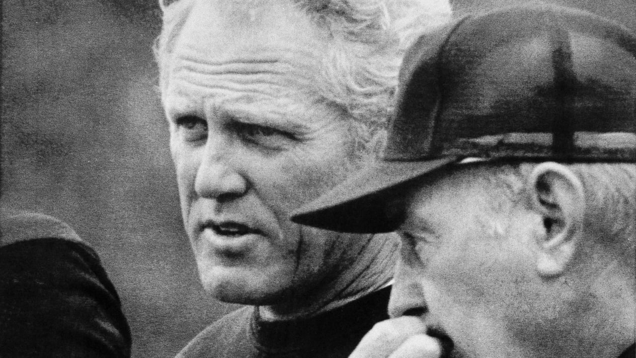 Super Bowl XVI: Bill Walsh and 49ers dazzle Bengals - Sports