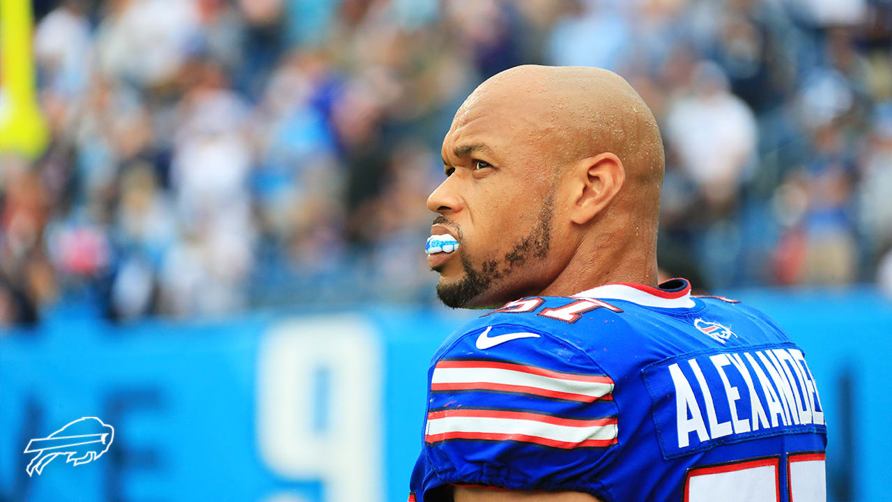 Lorenzo Alexander comments on AJ Epenesa taking over No. 57 with Buffalo  Bills 