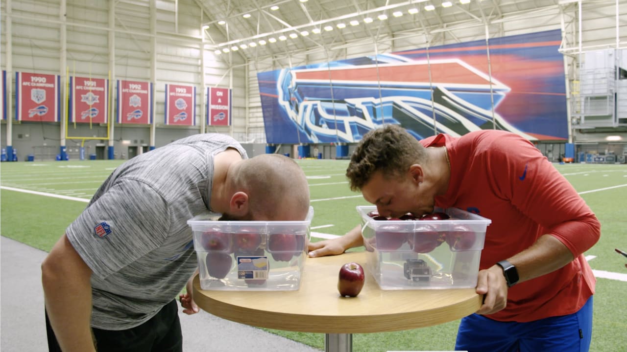 Karaoke Friday becomes locker room tradition for the Bills