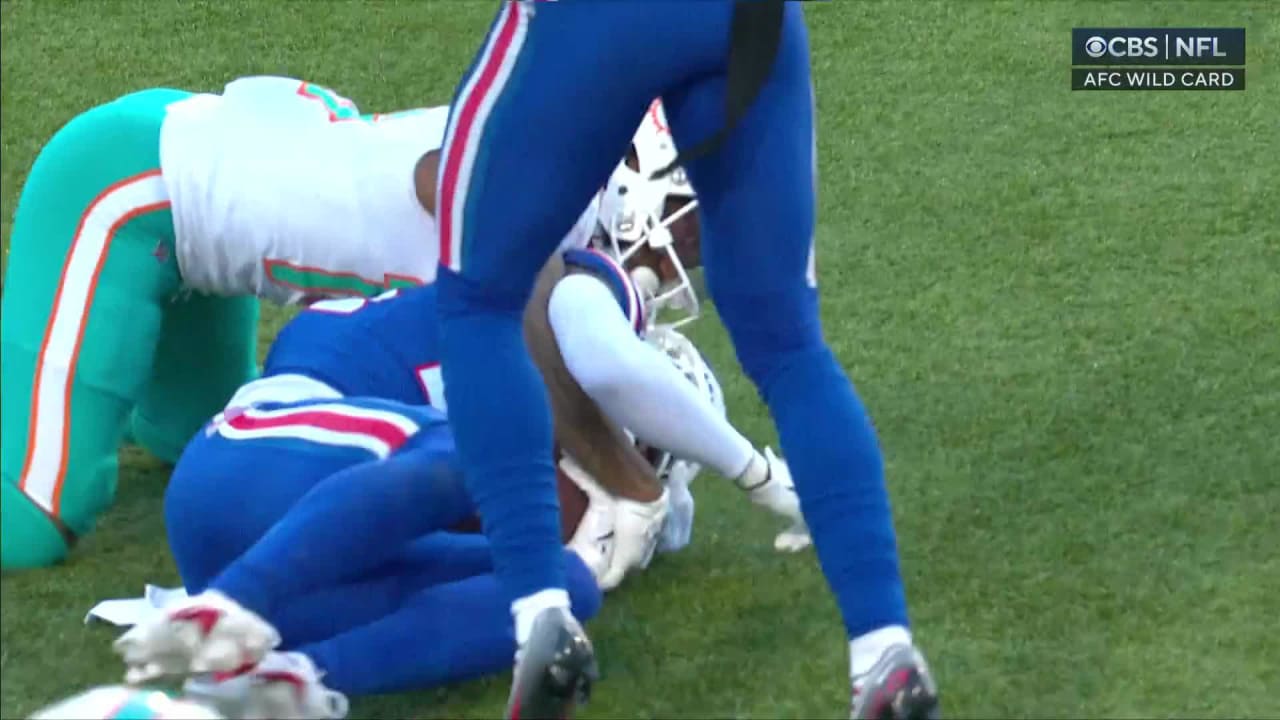 WATCH: Kaiir Elam makes pivotal pass breakup in Bills-Dolphins Wild Card  matchup - On3