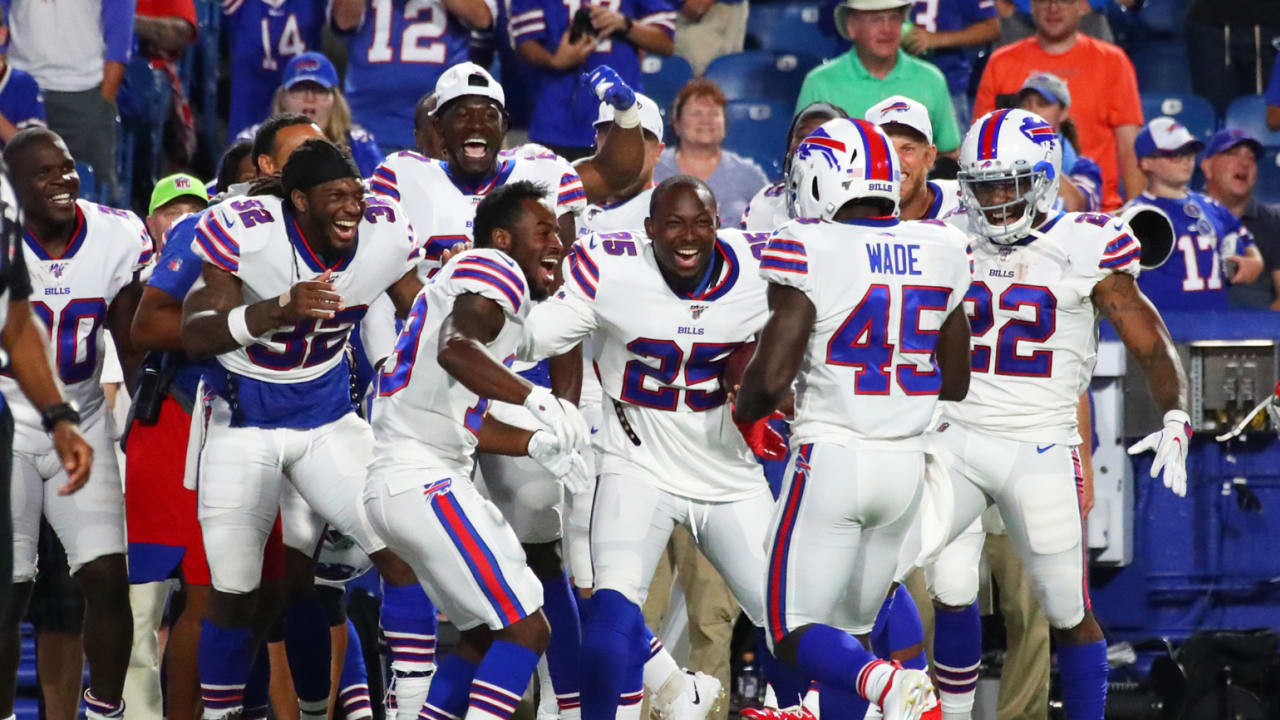 Christian Wade video: Buffalo Bills player scores 65-yard