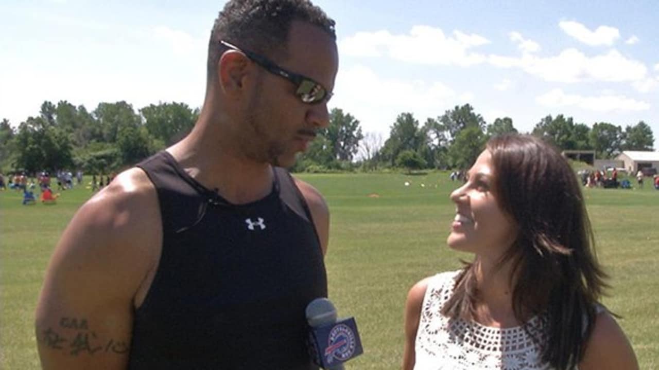 Andre Reed caps Pro Football Hall of Fame induction with catch from Jim  Kelly – Oneida Dispatch