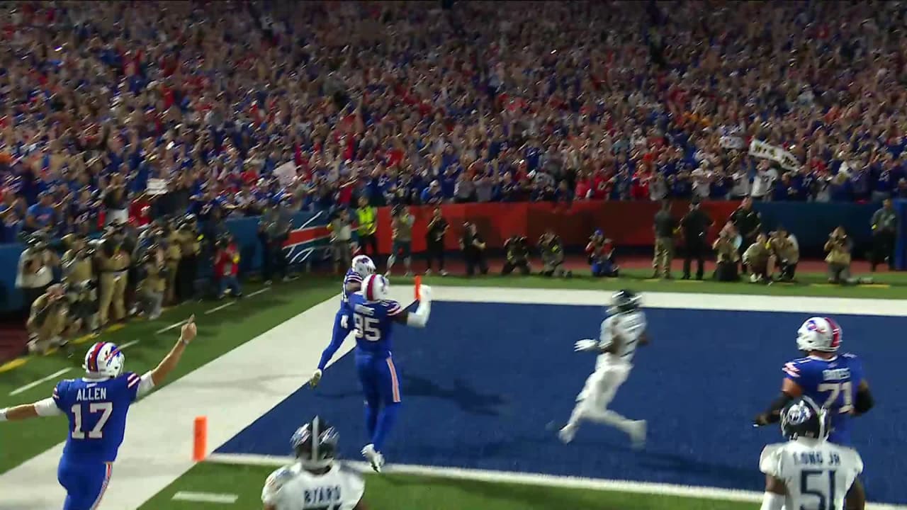 Buffalo Bills fullback Reggie Gilliam (41) celebrates after scoring a  touchdown against the Chicago Bears during the first half of a preseason  NFL football game, Saturday, Aug. 21, 2021, in Chicago. (AP